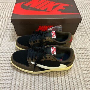 Jordan 1 x Travis Scott Low Mocha